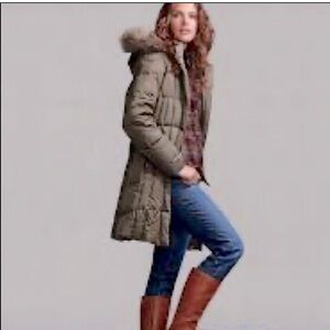 Eddie Bauer Lt Brown Lodge Down Parka. Fits smalll